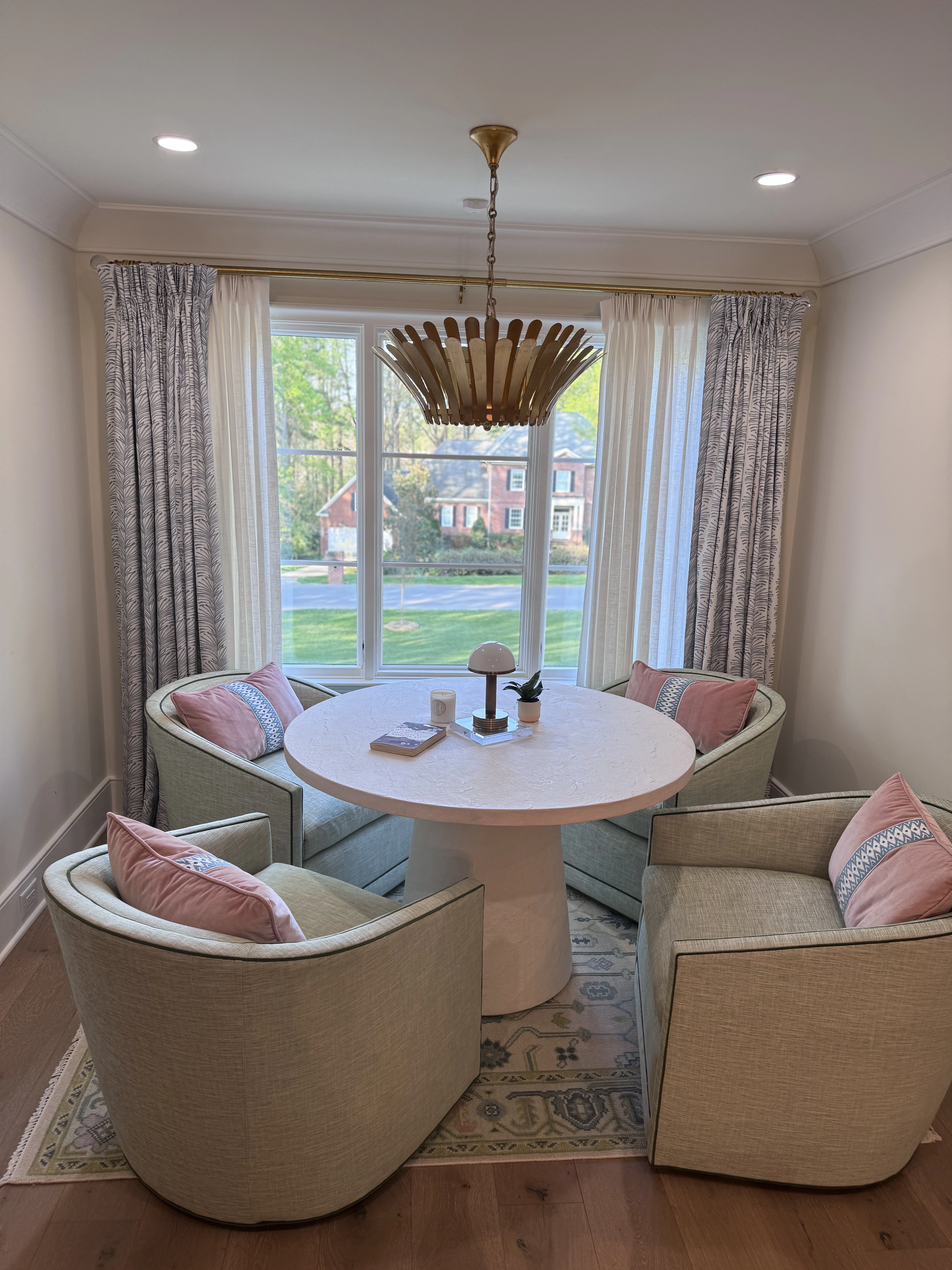 Professional cleaning schedule Matthews NC